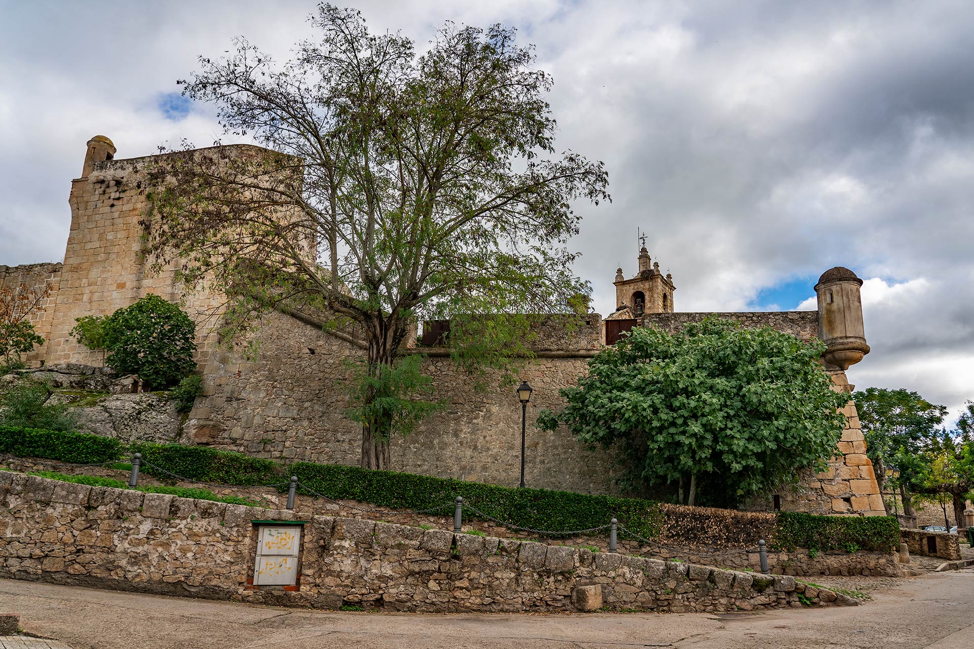 Castillo Fortaleza - Valencia de Alcántara