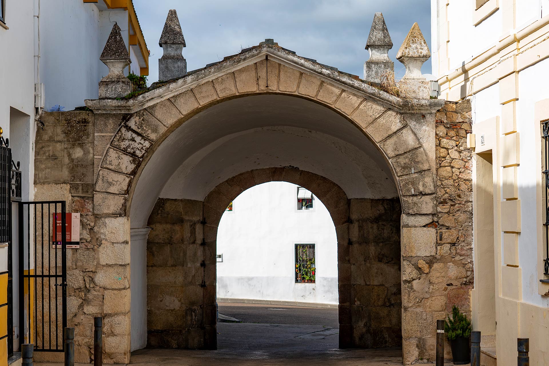Puerta de las Huertas - Valencia de Alcántara